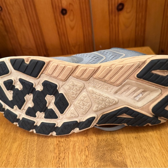 Women’s Hoka Arahi 5 Running Shoes size 10.5 - Picture 8 of 13